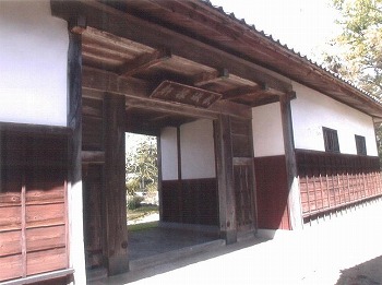 石田家住宅長屋門