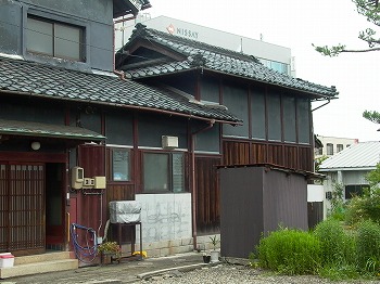 幸道家住宅離れ