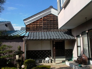 加藤吉平商店土蔵