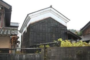 旧根岸家住宅土蔵