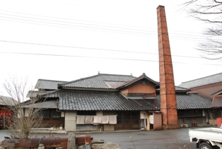 鳥浜酒造店舗兼醸造所