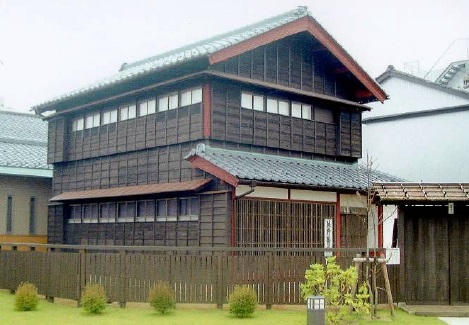 藤野厳九郎記念館(旧藤野家住宅主屋)
