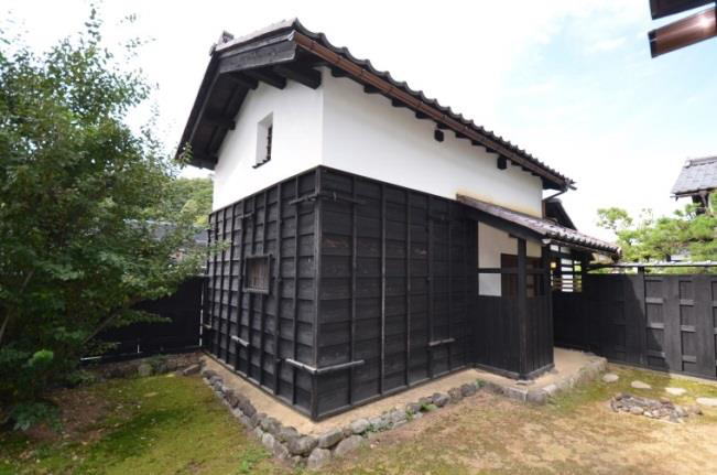 旧内山家住宅味噌蔵